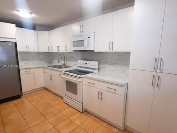 6675 W 4th Ave 112, Hialeah FL 33012