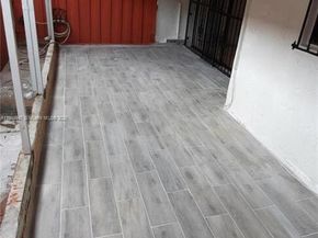 6675 W 4th Ave 112, Hialeah FL 33012