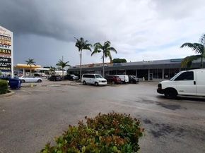 6675 W 4th Ave 112, Hialeah FL 33012