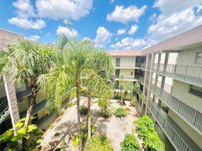 1820 SW 81st Ave 3405, North Lauderdale FL 33068