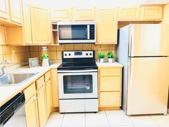 1820 SW 81st Ave 3405, North Lauderdale FL 33068