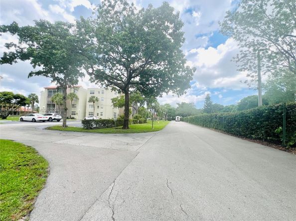 1820 SW 81st Ave 3405, North Lauderdale FL 33068