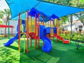 3738 San Simeon Cir, Weston FL 33331