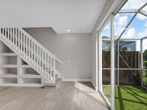 3738 San Simeon Cir, Weston FL 33331