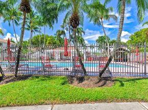 3738 San Simeon Cir, Weston FL 33331