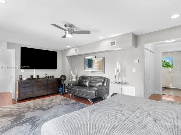 1609 NE 20th Ave, Fort Lauderdale FL 33305