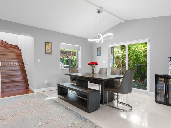 1609 NE 20th Ave, Fort Lauderdale FL 33305