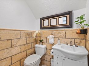 18401 SW 115th Ave, Miami FL 33157