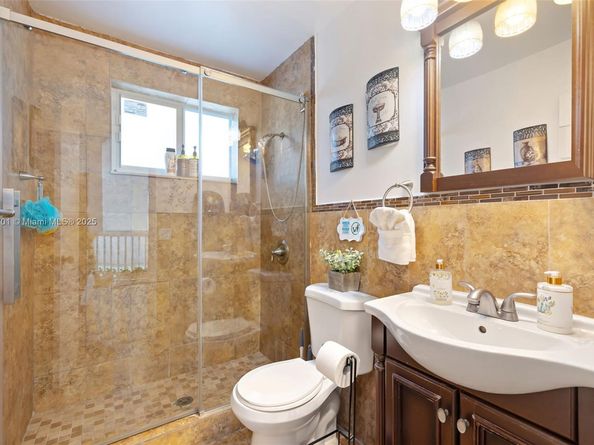 18401 SW 115th Ave, Miami FL 33157
