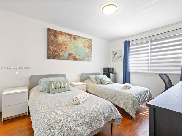 18401 SW 115th Ave, Miami FL 33157