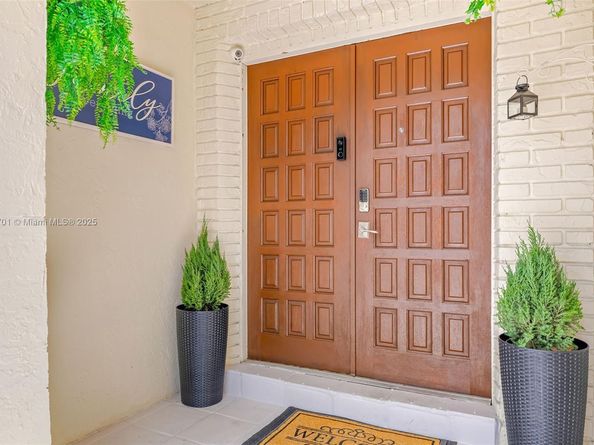 18401 SW 115th Ave, Miami FL 33157