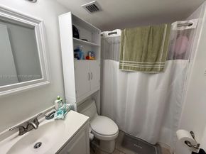 6255 Kendale Lakes Cir 128, Miami FL 33183