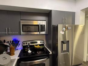 6255 Kendale Lakes Cir 128, Miami FL 33183