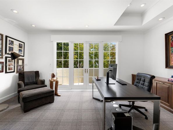 3460 S Moorings Way, Miami FL 33133