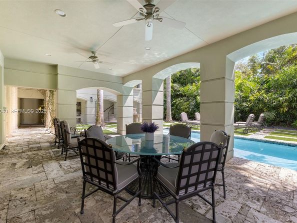 3460 S Moorings Way, Miami FL 33133