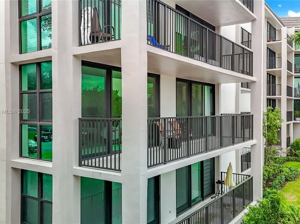 1101 River Reach Dr 209, Fort Lauderdale FL 33315