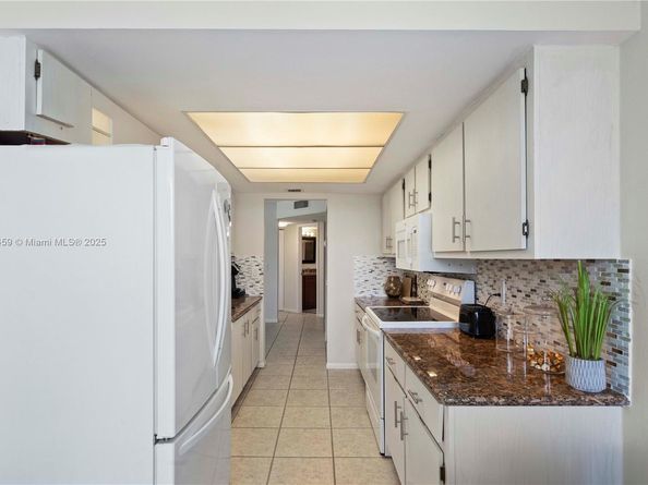 1101 River Reach Dr 209, Fort Lauderdale FL 33315