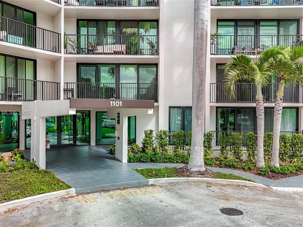 1101 River Reach Dr 209, Fort Lauderdale FL 33315