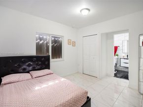 2326 NW 56th St, Miami FL 33142
