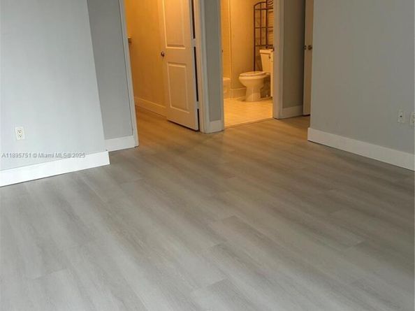 10 Aragon Ave 814, Coral Gables FL 33134