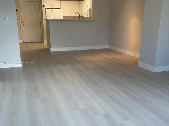 10 Aragon Ave 814, Coral Gables FL 33134