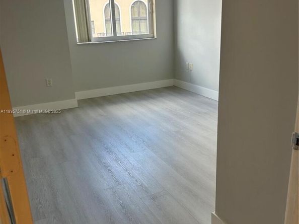 10 Aragon Ave 814, Coral Gables FL 33134