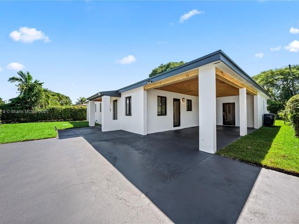 620 NW 194th St, Miami Gardens FL 33169