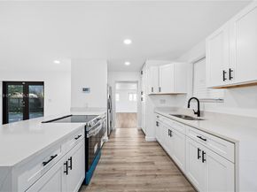 620 NW 194th St, Miami Gardens FL 33169