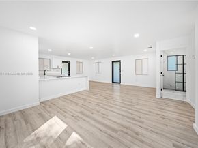 620 NW 194th St, Miami Gardens FL 33169