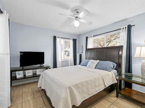 1916 N 36th Ave, Hollywood FL 33021