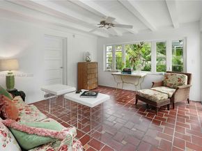 856 Tyler St, Hollywood FL 33019
