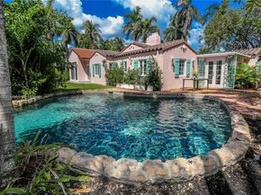 856 Tyler St, Hollywood FL 33019