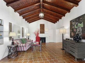 856 Tyler St, Hollywood FL 33019