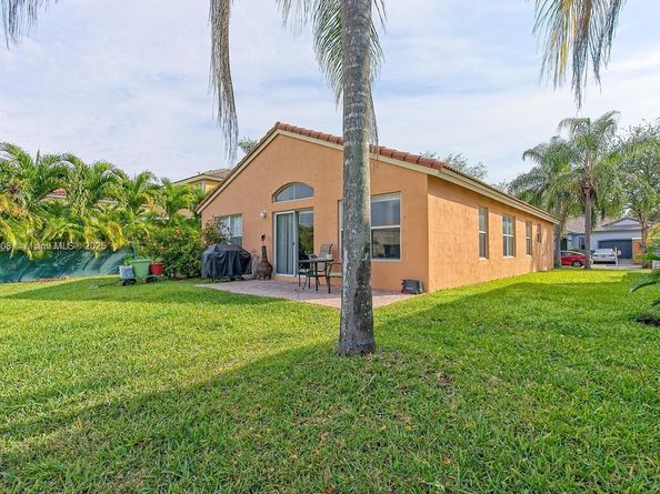1520 SE 17th Ave, Homestead FL 33035