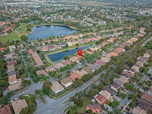 1520 SE 17th Ave, Homestead FL 33035