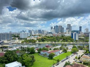 36 NW 6th Ave 708, Miami FL 33128