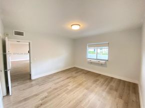 36 NW 6th Ave 708, Miami FL 33128