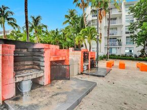700 NE 63rd St D309, Miami FL 33138