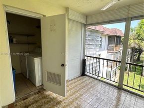 7450 NW 17th St 306, Plantation FL 33313