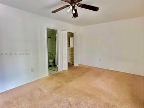 7450 NW 17th St 306, Plantation FL 33313