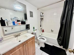 7450 NW 17th St 306, Plantation FL 33313