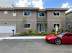 3562 Forest View Cir, Dania Beach FL 33312
