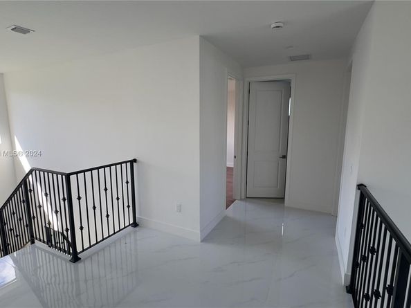 3562 Forest View Cir, Dania Beach FL 33312