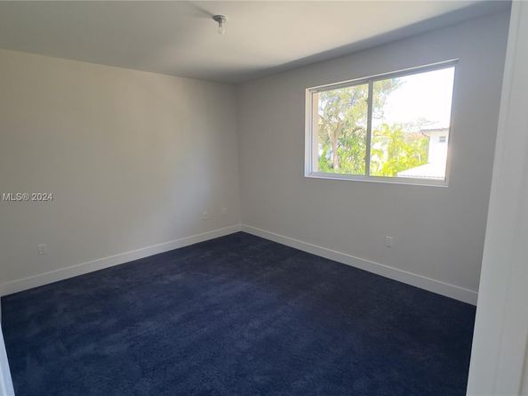 3562 Forest View Cir, Dania Beach FL 33312