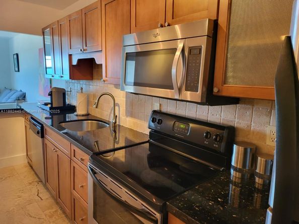 100 Lincoln Rd 1238, Miami Beach FL 33139