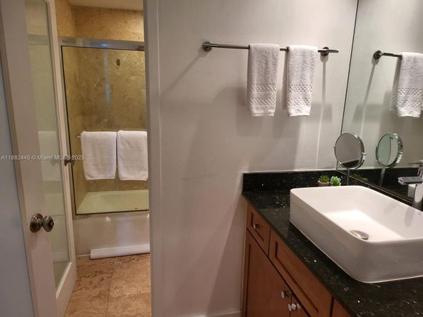 100 Lincoln Rd 1238, Miami Beach FL 33139