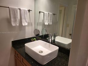 100 Lincoln Rd 1238, Miami Beach FL 33139