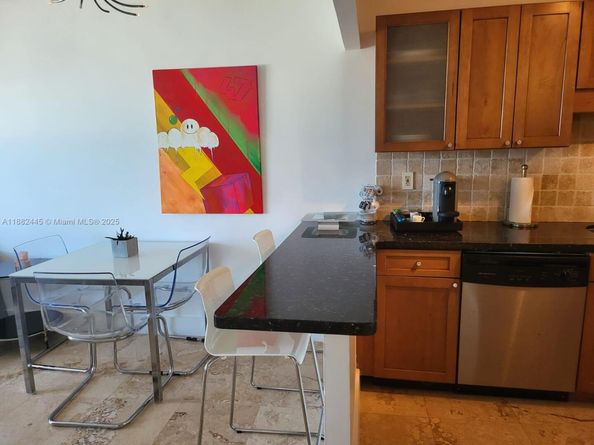 100 Lincoln Rd 1238, Miami Beach FL 33139