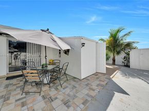 5402 SW 128th Pl, Miami FL 33175