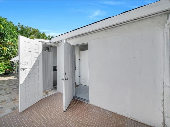 5402 SW 128th Pl, Miami FL 33175